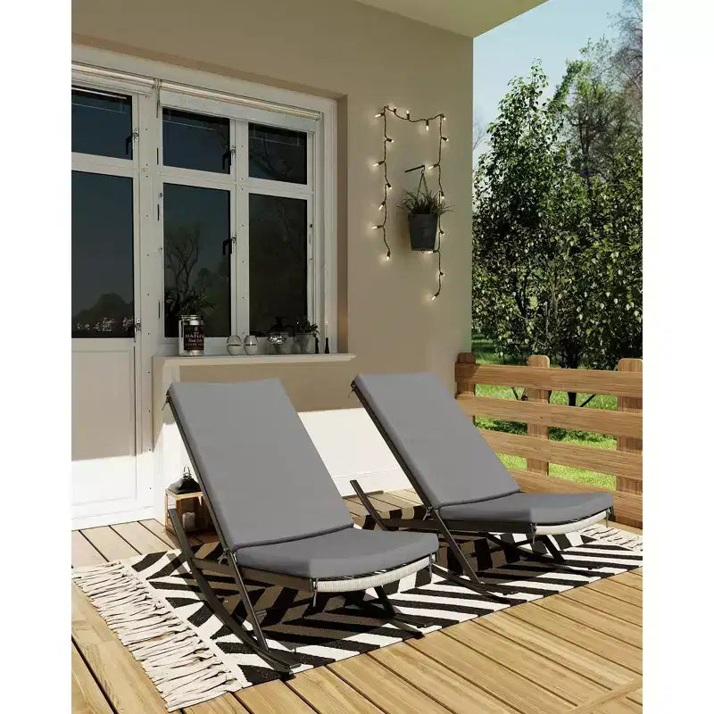 de 2 chaises berçantes d'extérieur, fauteuils à bascule en rotin résistant aux intempéries avec coussins pour véranda, jardin ou pelouse, marron