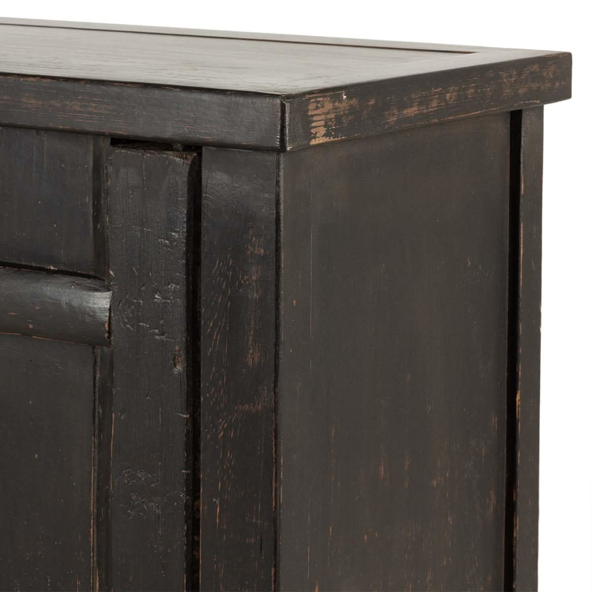 Armoire à portes en orme – Fusion d'un design contemporain et rustique, cette pièce apporte des éléments naturels bruts, texturés et terreux à votre intérieur pour...