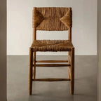 Chaise de salle à manger - à l'aise autour d'une table de ferme ou dans une salle à manger raffinée, les proportions épurées et les matériaux naturels de la chaise créent un style intemporel...