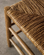Chaise de salle à manger - à l'aise autour d'une table de ferme ou dans une salle à manger raffinée, les proportions épurées et les matériaux naturels de la chaise créent un style intemporel...