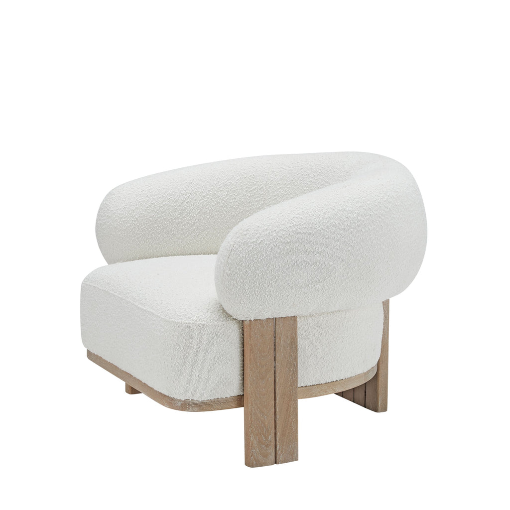 Chaise — en tissu bouclé somptueux, composé de 95 % de polyester et de 5 % d'acrylique, la chaise arbore une teinte neutre crème qui rehausse sans effort tout...