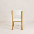 Chaise de salle à manger - Chêne chaud - Avec ses pieds fuselés en chêne blanc massif et son revêtement en bouclé blanc cassé, la chaise de salle à manger apporte un look jeune et excitant à votre...