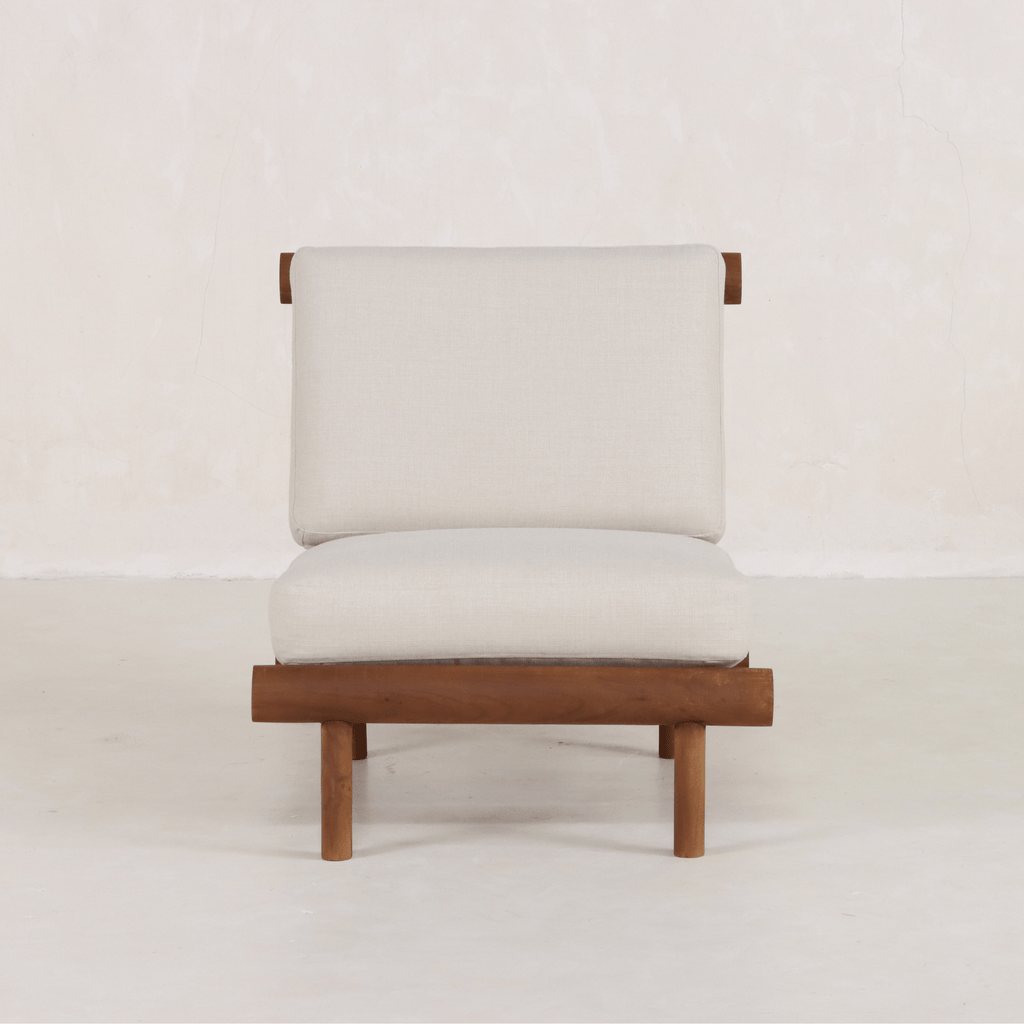 Chaise - Foncée - FABRICATION EN BOIS MASSIF à partir d'une seule pièce de bois dur tropical PIÈCE DE PATRIMOINE ARTISANAL sculptée individuellement mettant en valeur...
