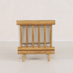 Chaise – CONSTRUCTION EN BOIS MASSIF à partir d'une seule pièce de bois dur tropical. Pièce de PATRIMOINE ARTISANAL sculptée individuellement mettant en valeur des techniques traditionnelles...