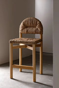 Tabouret de bar - l'architecte qui allie design et confort pour faire chanter un meuble fonctionnel avec la beauté de ses...