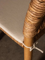 Chaise de salle à manger - conçue par l'architecte, la chaise de salle à manger allie design et confort pour faire chanter un meuble fonctionnel avec le...