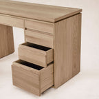 Bureau - Chêne blanc - Avec son rangement généreux, tout ce dont vous avez besoin est à portée de main, rendant vos rituels matinaux ou nocturnes sans effort