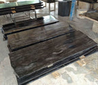 Table de salle à manger en bois et onyx – cette table est un chef-d'œuvre unique, méticuleusement fabriquée à la main pour mettre en valeur les motifs et les couleurs exquises du bois et de...