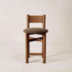 Tabouret de comptoir  - Parfait pour la cuisine ou le bar, ce tabouret apporte une chaleur naturelle à votre intérieur, créant un espace accueillant qui équilibre...