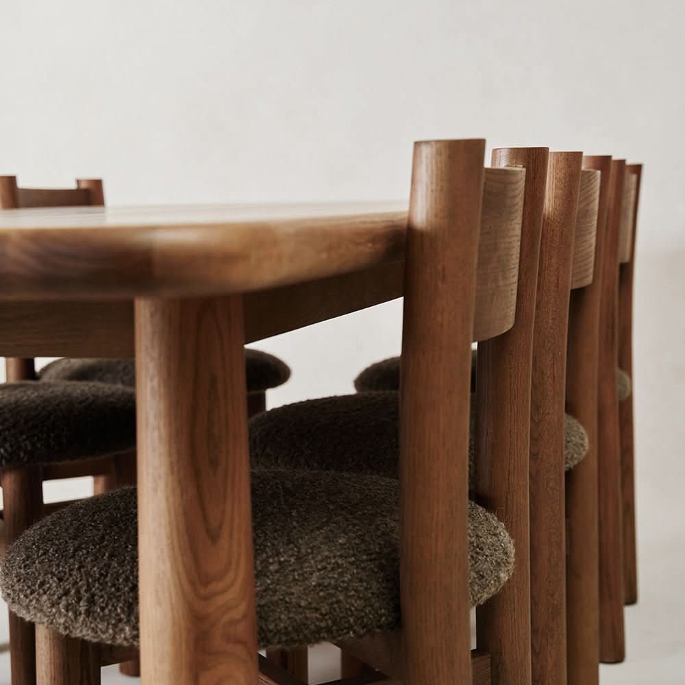 Chaise de salle à manger  - plusieurs revêtements protecteurs, nous utilisons des huiles naturelles de la plus haute qualité qui se lient au bois, vous offrant une pièce qui est...