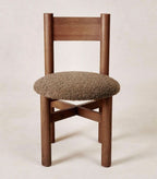 Chaise de salle à manger  - plusieurs revêtements protecteurs, nous utilisons des huiles naturelles de la plus haute qualité qui se lient au bois, vous offrant une pièce qui est...
