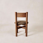 Chaise de salle à manger  - plusieurs revêtements protecteurs, nous utilisons des huiles naturelles de la plus haute qualité qui se lient au bois, vous offrant une pièce qui est...