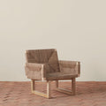 Chaise longue – la corde en jonc de mer est savamment tressée autour d'un cadre en bois de hêtre selon un motif intemporel en vannerie, créant un aspect très texturé