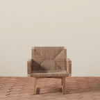 Chaise longue – la corde en jonc de mer est savamment tressée autour d'un cadre en bois de hêtre selon un motif intemporel en vannerie, créant un aspect très texturé